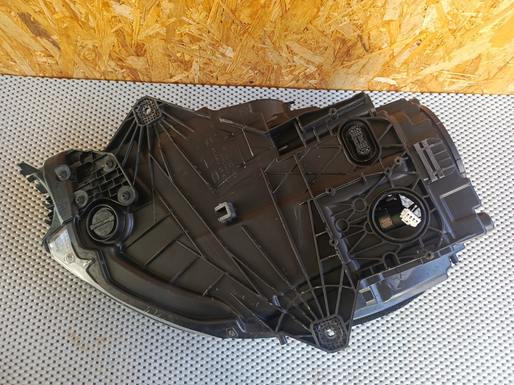 Frontscheinwerfer Porsche Macan 95b 95B941032CF Bi-Xenon Rechts Headlight SCH6621220075gw