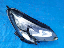 Laden Sie das Bild in den Galerie-Viewer, Frontscheinwerfer Opel Corsa E TL793389777 39108223-4155 39108223 Rechts SCH1008845256tr
