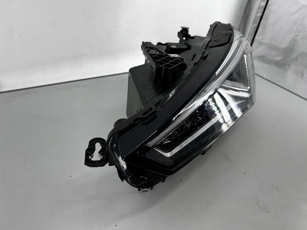 Frontscheinwerfer Seat Leon 5FB941007J LED Ein Stück (Rechts oder Links)