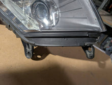 Laden Sie das Bild in den Galerie-Viewer, Frontscheinwerfer Citroën C6 9660983380 Links Scheinwerfer Headlight SCH7757231277yv