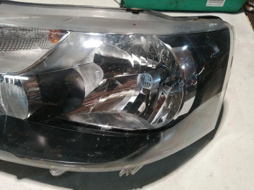 Frontscheinwerfer VW Transporter V 7E1941015H Links Scheinwerfer Headlight SCH7936104355ll