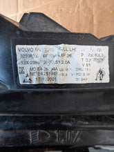 Laden Sie das Bild in den Galerie-Viewer, Frontscheinwerfer Volvo V60 32338003 Rechts Scheinwerfer Headlight SCH7786890502yf