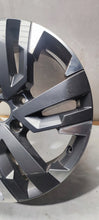 Load image into Gallery viewer, 1x Alufelge 18 Zoll 7.5" 5x120 45ET Glanz Grau 2H6601025K Mg Amarok Rim Wheel FEL9462729870ix