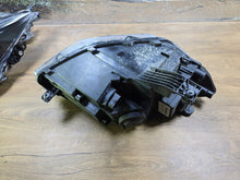 Load image into Gallery viewer, Frontscheinwerfer VW Caddy 2K8941005D Links Scheinwerfer Headlight SCH3132094837fx