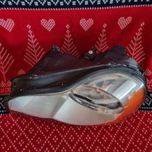 Laden Sie das Bild in den Galerie-Viewer, Frontscheinwerfer Volvo Xc90 I 30678186 Xenon Ein Stück (Rechts oder Links)