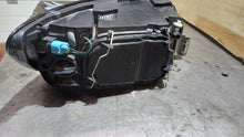Load image into Gallery viewer, Frontscheinwerfer Volvo S40 II Links Scheinwerfer Headlight SCH5729102872vd