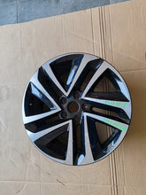 Laden Sie das Bild in den Galerie-Viewer, 1x Alufelge 18 Zoll 7.0" 5x112 43ET Glanz Schwarz 5FJ601025C Seat Tarraco FEL7914801883zn