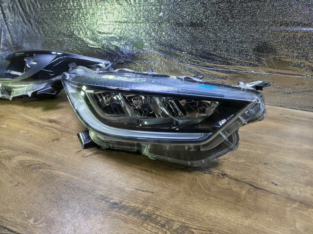 Frontscheinwerfer Toyota 4 Yaris K0-8EU Rechts Scheinwerfer Headlight SCH5785505422ox
