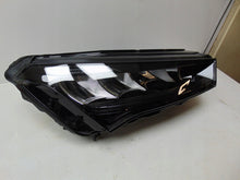 Laden Sie das Bild in den Galerie-Viewer, Frontscheinwerfer Skoda Enyaq 5LB941016F LED Rechts Scheinwerfer Headlight