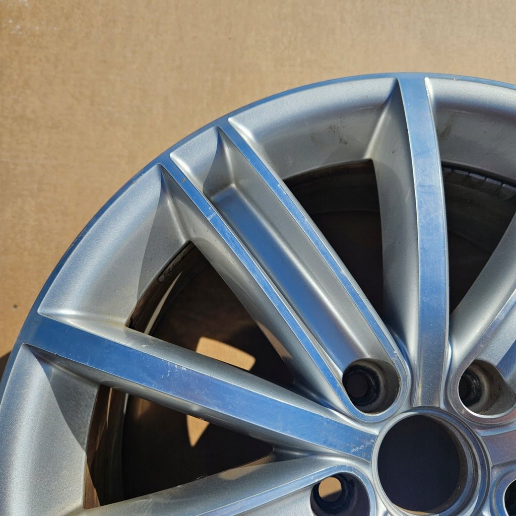1x Alufelge 18 Zoll 7.0" 5x112 43ET Glanz Silber 5N0601025AF VW Tiguan Rim Wheel FEL8941840427kg