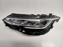 Laden Sie das Bild in den Galerie-Viewer, Frontscheinwerfer VW Golf VIII 5H1941005A LED Links Scheinwerfer Headlight SCH5357456480zw