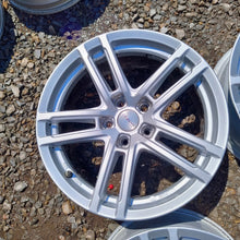 Laden Sie das Bild in den Galerie-Viewer, 4x Alufelge 17 Zoll 7.5" 5x112 27ET Glanz Silber 52096 Audi Rim Wheel FEL7023863458zf