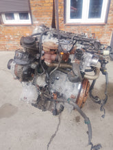 Laden Sie das Bild in den Galerie-Viewer, Motor Honda N22A2 2.2 CTDI 140PS 103kW Diesel Engine Komplett MOT1707456014yq