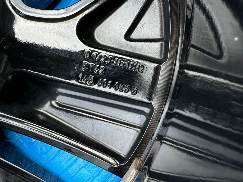 1x Alufelge 19 Zoll 8.5" 5x112 42ET Glanz Schwarz 14B601025B VW I Rim Wheel FEL1325414325rb