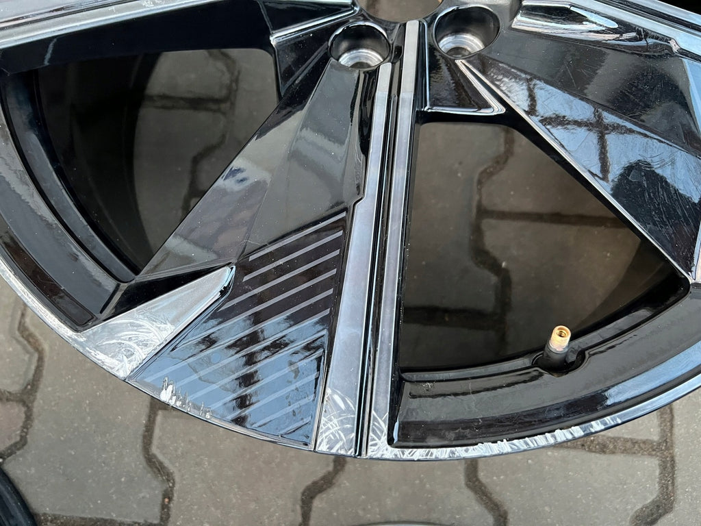 1x Alufelge 20 Zoll 8.5" 5x108 45ET Glanz Schwarz 9837449277 Peugeot 508