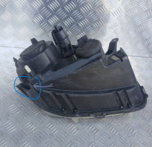 Laden Sie das Bild in den Galerie-Viewer, Frontscheinwerfer Dacia Duster 1305236683 Links Scheinwerfer Headlight