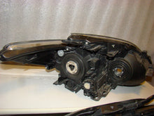Laden Sie das Bild in den Galerie-Viewer, Frontscheinwerfer Toyota Prius Ein Stück (Rechts oder Links) Headlight SCH5654978318re