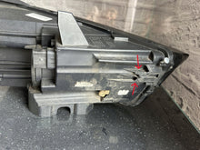 Laden Sie das Bild in den Galerie-Viewer, Frontscheinwerfer Opel Grandland X YP00015780 Links Scheinwerfer Headlight SCH6518932751pd