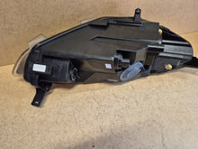 Laden Sie das Bild in den Galerie-Viewer, Frontscheinwerfer Ford Fiesta I L1BB13E015NB Links Scheinwerfer Headlight SCH4523358411eb