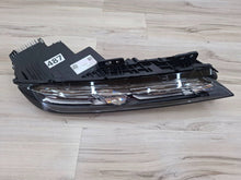 Laden Sie das Bild in den Galerie-Viewer, Frontscheinwerfer BMW 9879936 Rechts Scheinwerfer Headlight SCH2929529185wy
