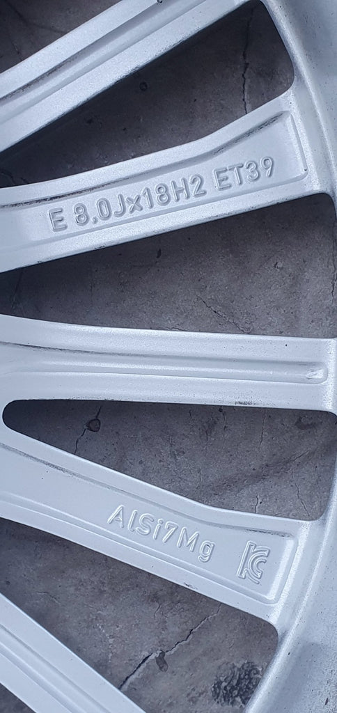 1x Alufelge 18 Zoll 8.0" 5x112 39ET Glanz Silber 4K0601025CC Audi A6 Allroad A4 FEL8118402276dg