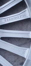 Laden Sie das Bild in den Galerie-Viewer, 1x Alufelge 18 Zoll 8.0" 5x112 39ET Glanz Silber 4K0601025CC Audi A6 Allroad A4 FEL8118402276dg
