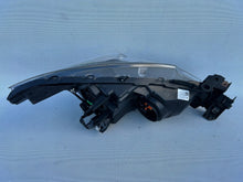 Load image into Gallery viewer, Frontscheinwerfer Mazda III B45A-51040 Ein Stück (Rechts oder Links) Headlight