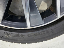 Load image into Gallery viewer, 1x Alufelge 16 Zoll 7.0" 5x100 46ET Glanz Schwarz 6V0601025G Skoda Fabia Iii FEL6841272393vt