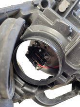 Load image into Gallery viewer, Frontscheinwerfer Peugeot 5008 9682519080 Rechts Scheinwerfer Headlight SCH7797345338qb