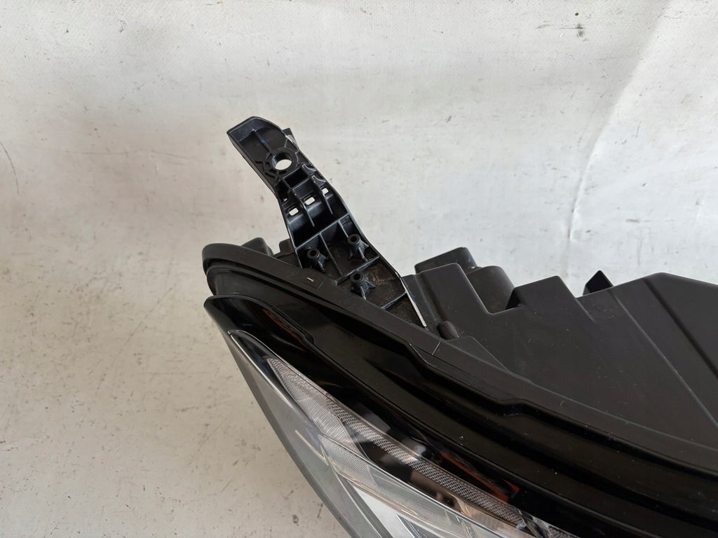 Frontscheinwerfer Renault 260100650R 1EX27731EX01515002 Rechts Headlight SCH1257398067za