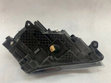 Laden Sie das Bild in den Galerie-Viewer, Frontscheinwerfer Skoda Superb III 3V1941015B FALSE Scheinwerfer Headlight SCH8328916278rh