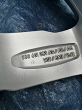 Laden Sie das Bild in den Galerie-Viewer, 1x Alufelge 19 Zoll 9.0" 5x112 52ET 8S0601025AA Audi Tt Rim Wheel FEL6159899918ev