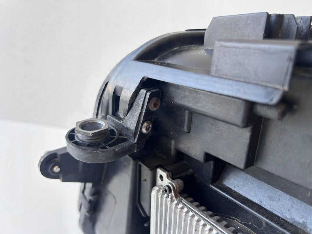 Frontscheinwerfer VW Tiguan 5NB941082C Rechts Scheinwerfer Headlight