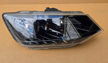 Laden Sie das Bild in den Galerie-Viewer, Frontscheinwerfer Skoda Fabia III 6V1941016B Rechts Scheinwerfer Headlight SCH9983705292cz
