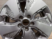 Load image into Gallery viewer, 1x Alufelge 17 Zoll 50ET 52910K4000 Hyundai Kona Rim Wheel FEL9485430891xu