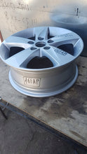 Load image into Gallery viewer, 1x Alufelge 16 Zoll 6.5&quot; 5x114.3 52910-3Y210 Hyundai I30 Rim Wheel