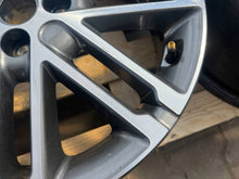 Laden Sie das Bild in den Galerie-Viewer, 1x Alufelge 17 Zoll 4x100 52910-H8300 Kia Rio Rim Wheel FEL9508320820mn