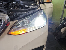 Laden Sie das Bild in den Galerie-Viewer, Frontscheinwerfer Mercedes-Benz W212 A2128204939 LED Links Headlight SCH7043702199rq