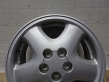 Laden Sie das Bild in den Galerie-Viewer, 1x Alufelge 15 Zoll 6.0" 5x100 45ET Toyota Corolla Celica Rim Wheel FEL5093596644pt