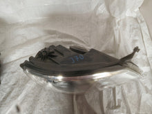 Laden Sie das Bild in den Galerie-Viewer, Frontscheinwerfer VW Tiguan 5N1941032T 5N1941032 1ZS009549-02 Xenon Rechts