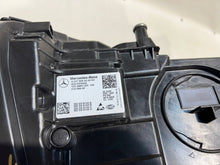 Laden Sie das Bild in den Galerie-Viewer, Frontscheinwerfer Mercedes-Benz Gla H247 A2479064205KZ LED Rechts Headlight SCH3192776606zs