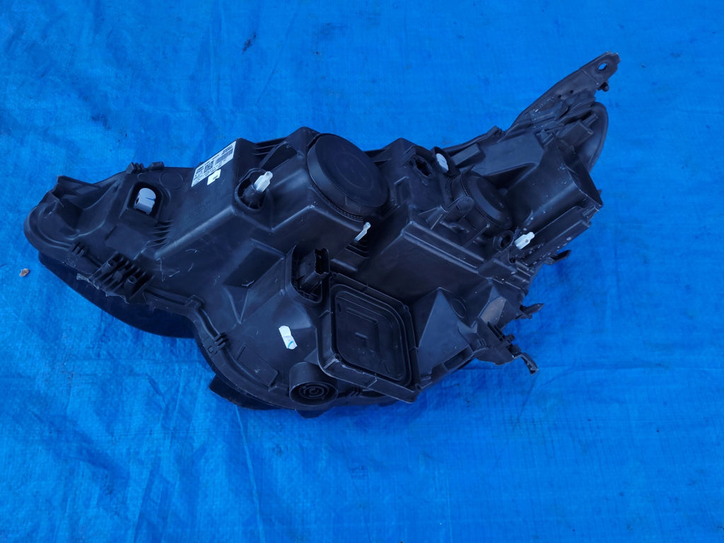 Frontscheinwerfer Renault Megane IV TL692916123 OE 260102555R-1631 Rechts SCH8027872230mh