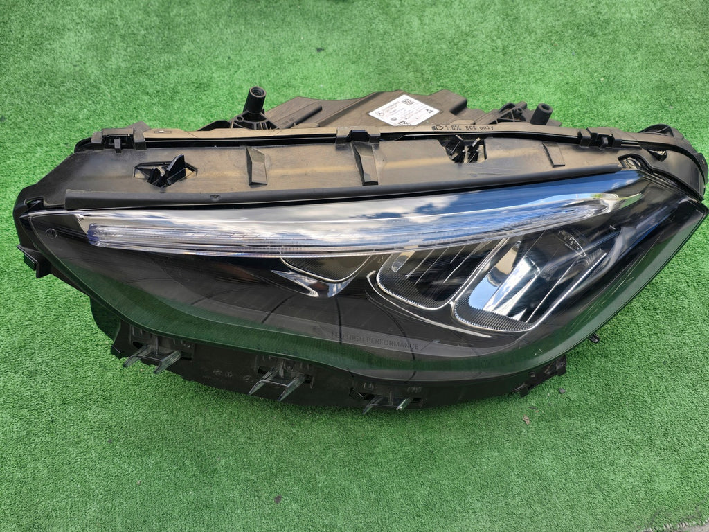 Frontscheinwerfer Mercedes-Benz W247 A2479066107 Full LED Rechts oder Links SCH1230151492ie