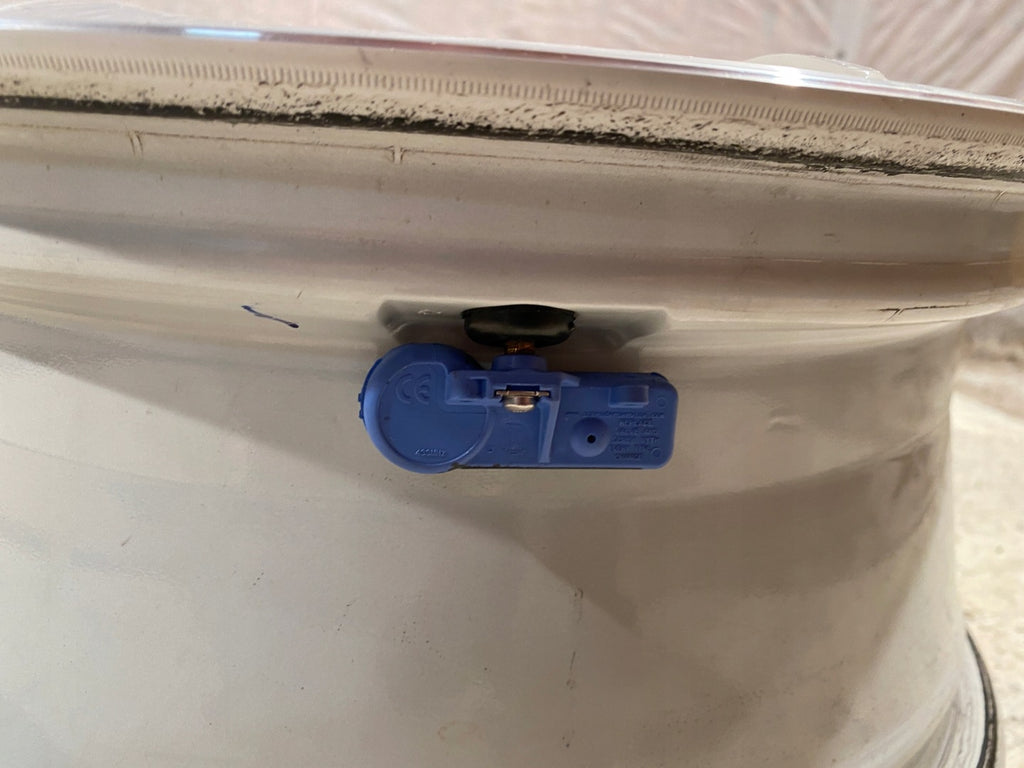 1x Alufelge 16 Zoll 6.5" 4x100 40ET 0P078 Opel Adam Rim Wheel