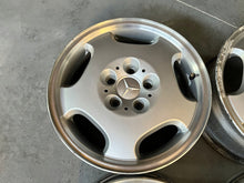 Load image into Gallery viewer, 4x Alufelge 16 Zoll 7.5" 5x112 41ET A2104010402 Mercedes-Benz W124 W203 W210 FEL4136213333xt