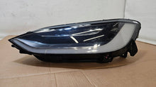 Laden Sie das Bild in den Galerie-Viewer, Frontscheinwerfer Tesla X 1034318-00-B Links Scheinwerfer Headlight