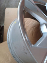 Load image into Gallery viewer, 1x Alufelge 18 Zoll 8.0&quot; 5x112 39ET Glanz Graphit 4K0601025 Audi Rim Wheel