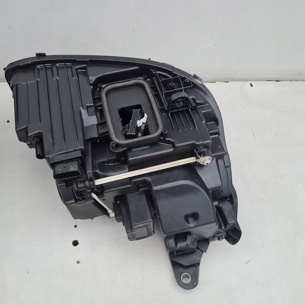 Frontscheinwerfer Mercedes-Benz W213 A2139063904 A2139064004 Rechts oder Links SCH9137164066by