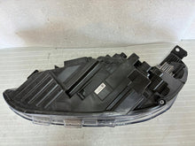 Laden Sie das Bild in den Galerie-Viewer, Frontscheinwerfer Ford Focus NX7B-13E014-C Full LED Rechts Headlight SCH3135912583ta