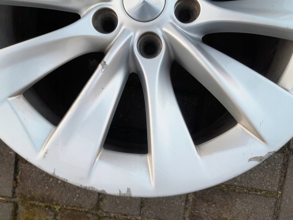 1x Alufelge 19 Zoll 8.0" 5x114.3 40ET Glanz 105933700B Tesla Model S Rim Wheel FEL8753336148lm